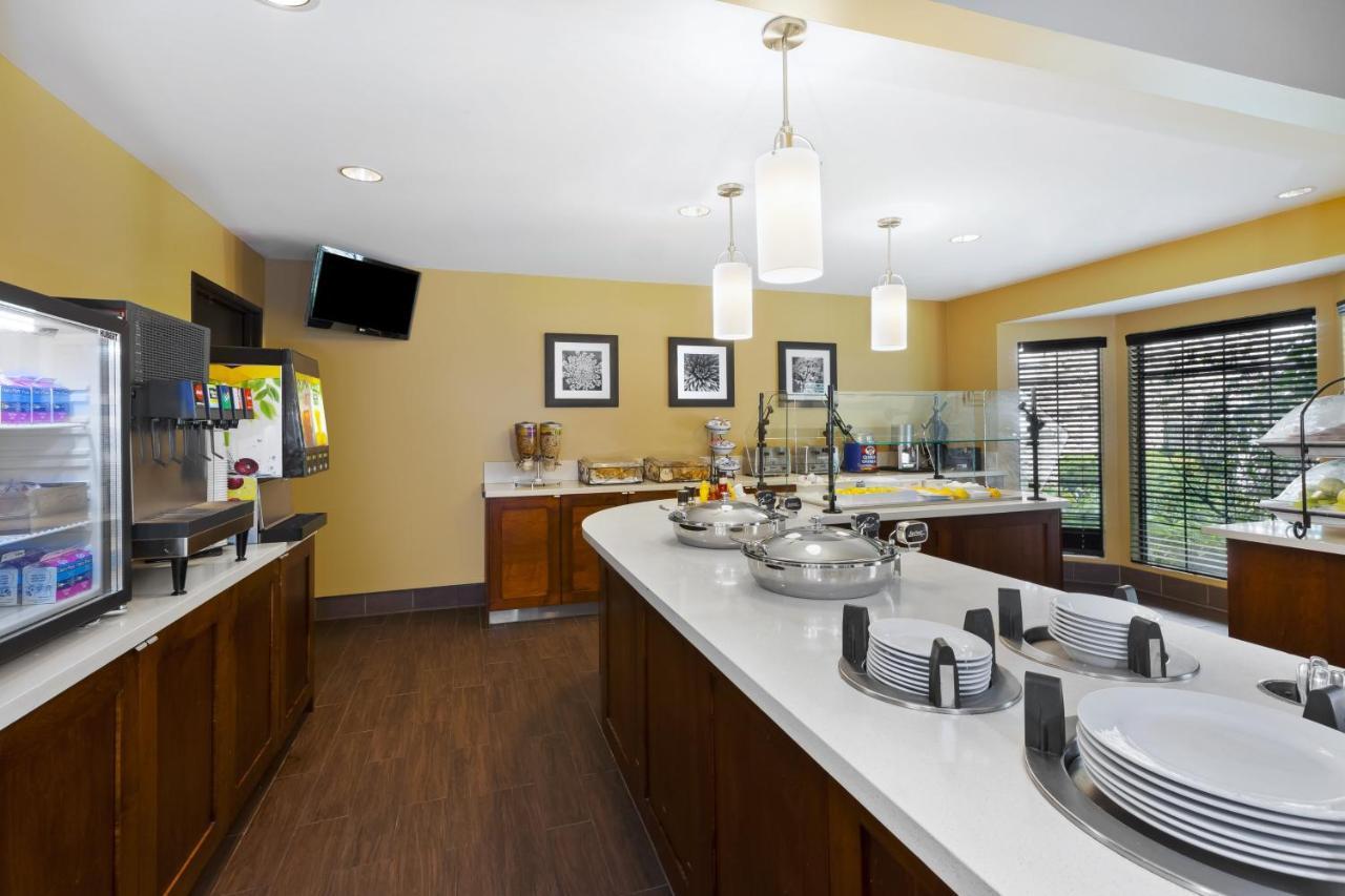 Staybridge Suites Detroit-Utica By Ihg Екстериор снимка
