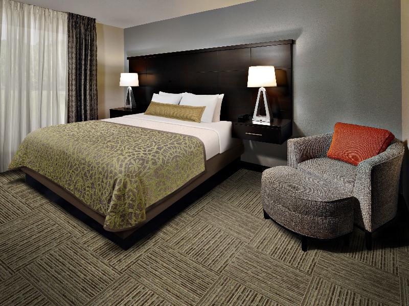 Staybridge Suites Detroit-Utica By Ihg Екстериор снимка